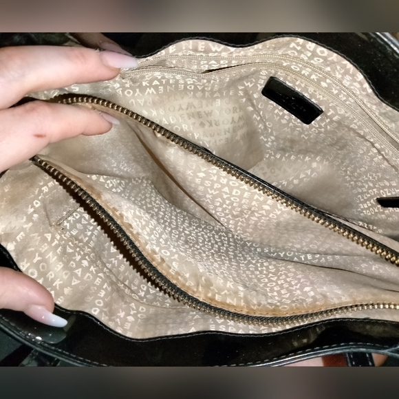 Kate Spade New York Quinn Beale Black Bag - Picture 3 of 4